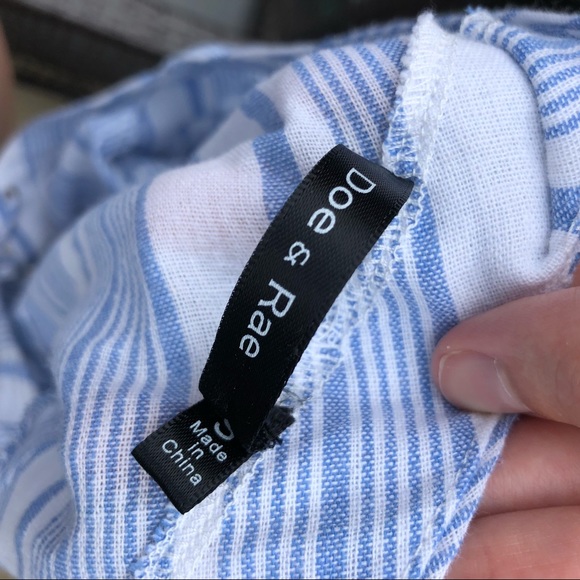 Doe & Rae Cold Shoulder Top - Picture 3 of 4